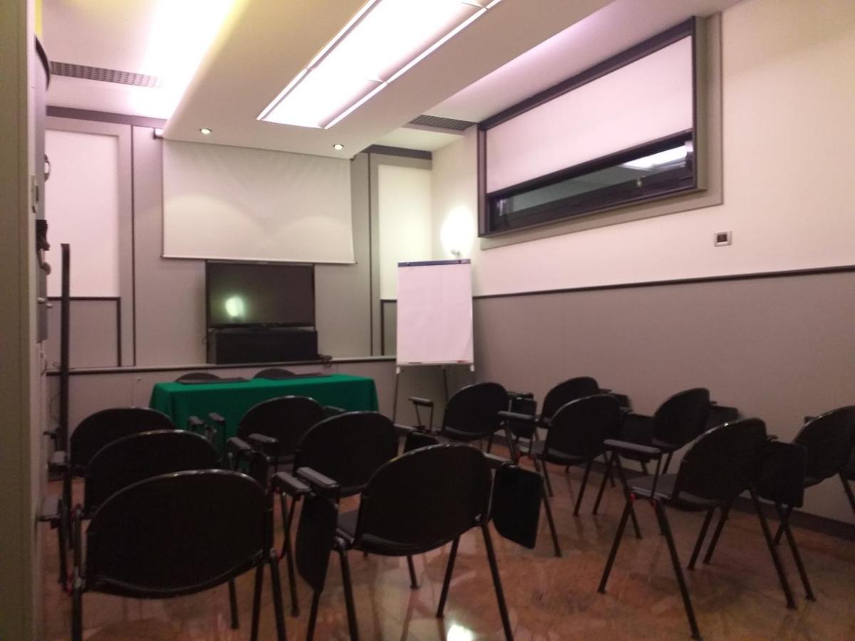 Sure Hotel By Best Western Milano Padwa Zewnętrze zdjęcie