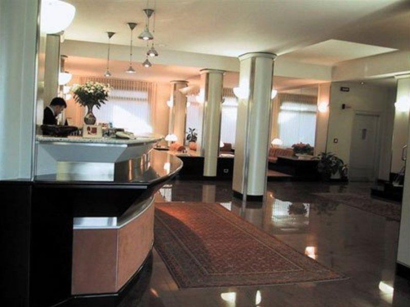Sure Hotel By Best Western Milano Padwa Wnętrze zdjęcie
