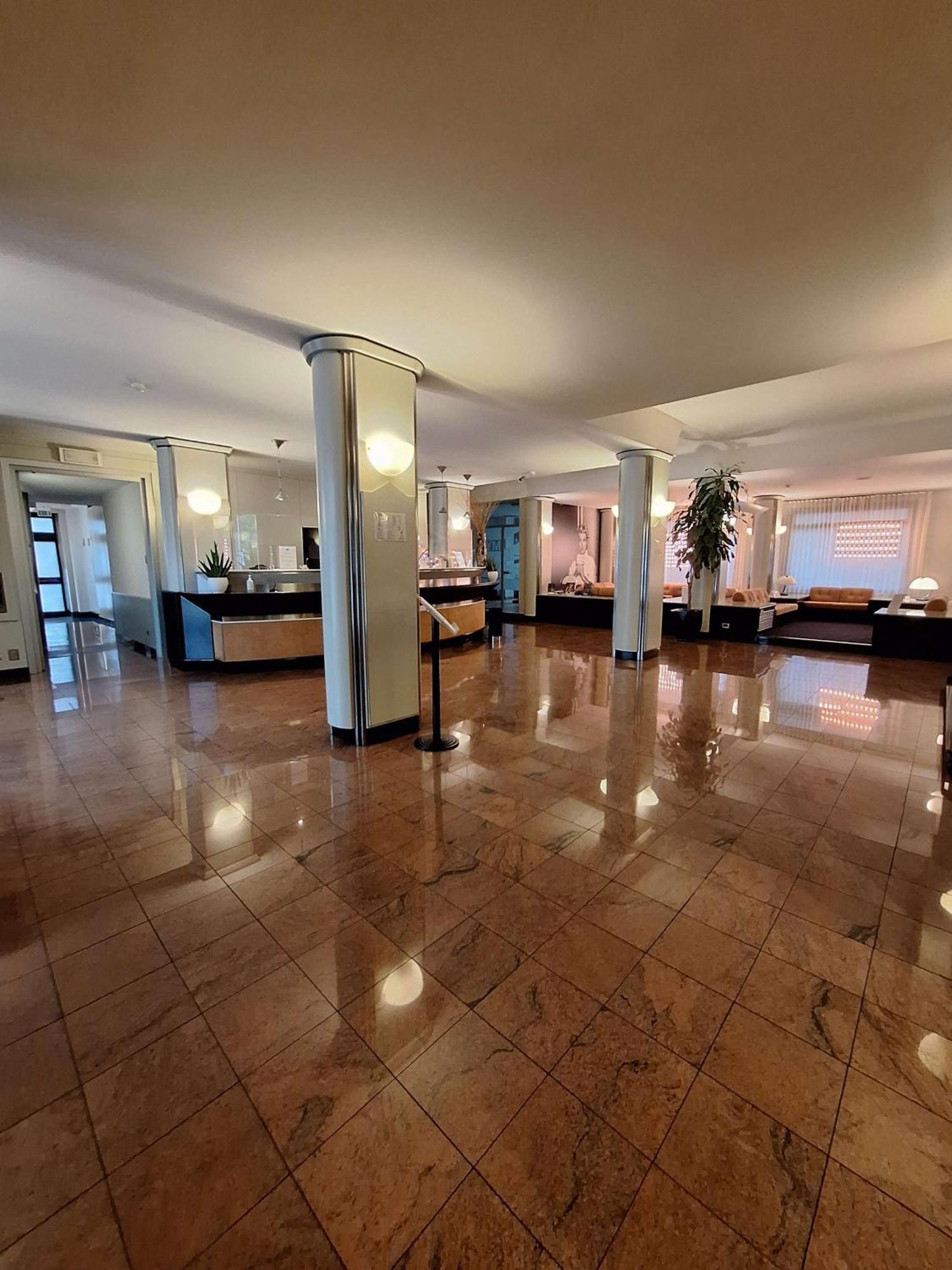 Sure Hotel By Best Western Milano Padwa Zewnętrze zdjęcie