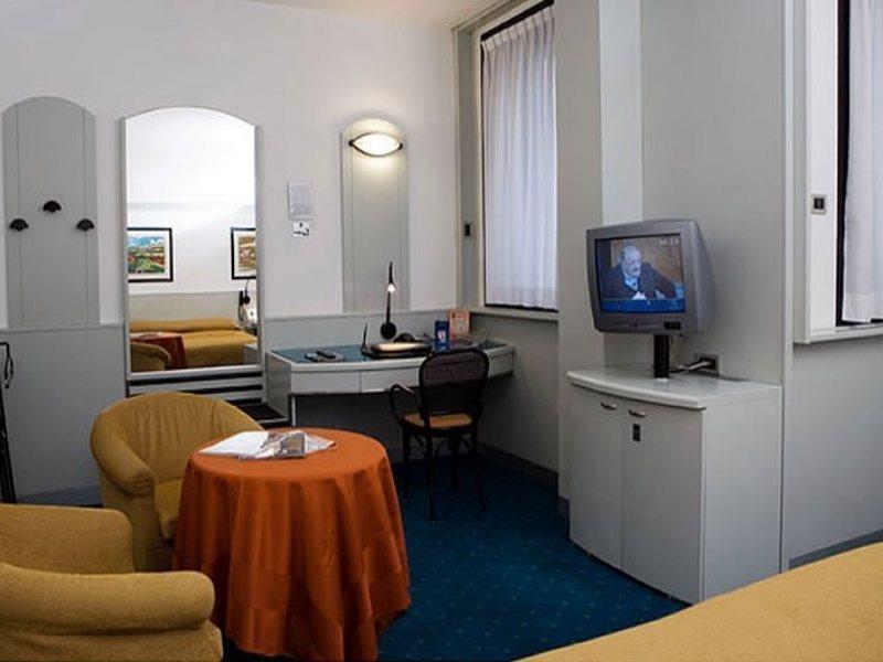 Sure Hotel By Best Western Milano Padwa Zewnętrze zdjęcie